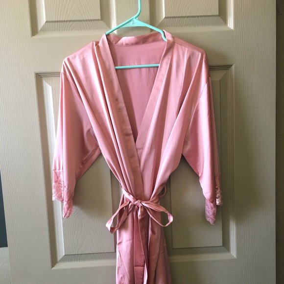 Pink Silk Robe - Picture 1 of 3